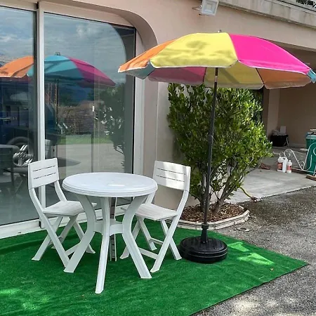 Avec Vue Apartment
