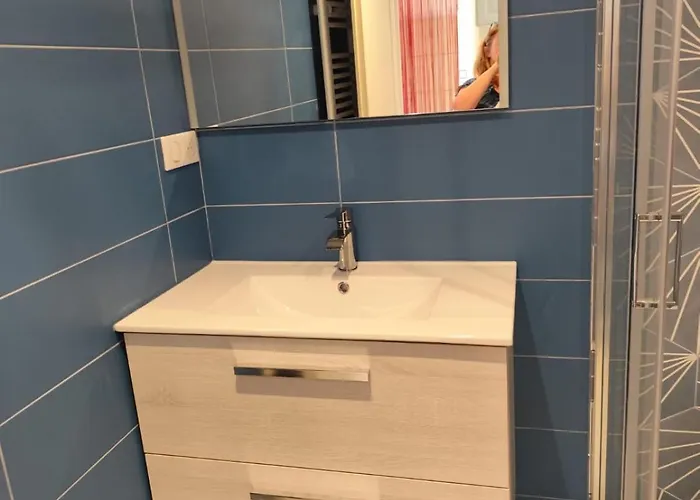 Avec Vue Apartman *
